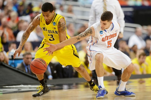 Michigan da una lección de basket y se mete en Final Four y lesión brutal de Kevin Ware