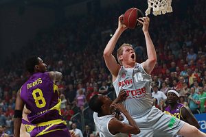 El Bayern golpea primero, Brose, Ulm y Oldenburg no fallan