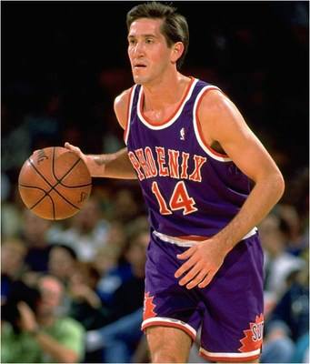 Phoenix Suns busca en su pasado glorioso y ficha a Jeff Hornacek como entrenador