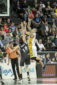 Quintetos Ideales, Entrenador del año y MVP de la temporada