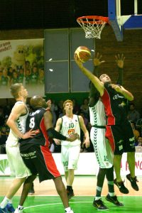 Palma Air Europa renuncia a la Adecco Oro; Xavi Sastre, director deportivo