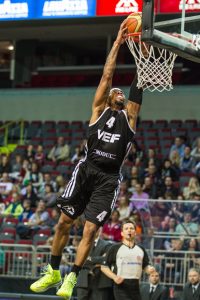 Delaney se une a Bryant en Munich; Rowland, a Banvit. Diamantidis y Law renuevan