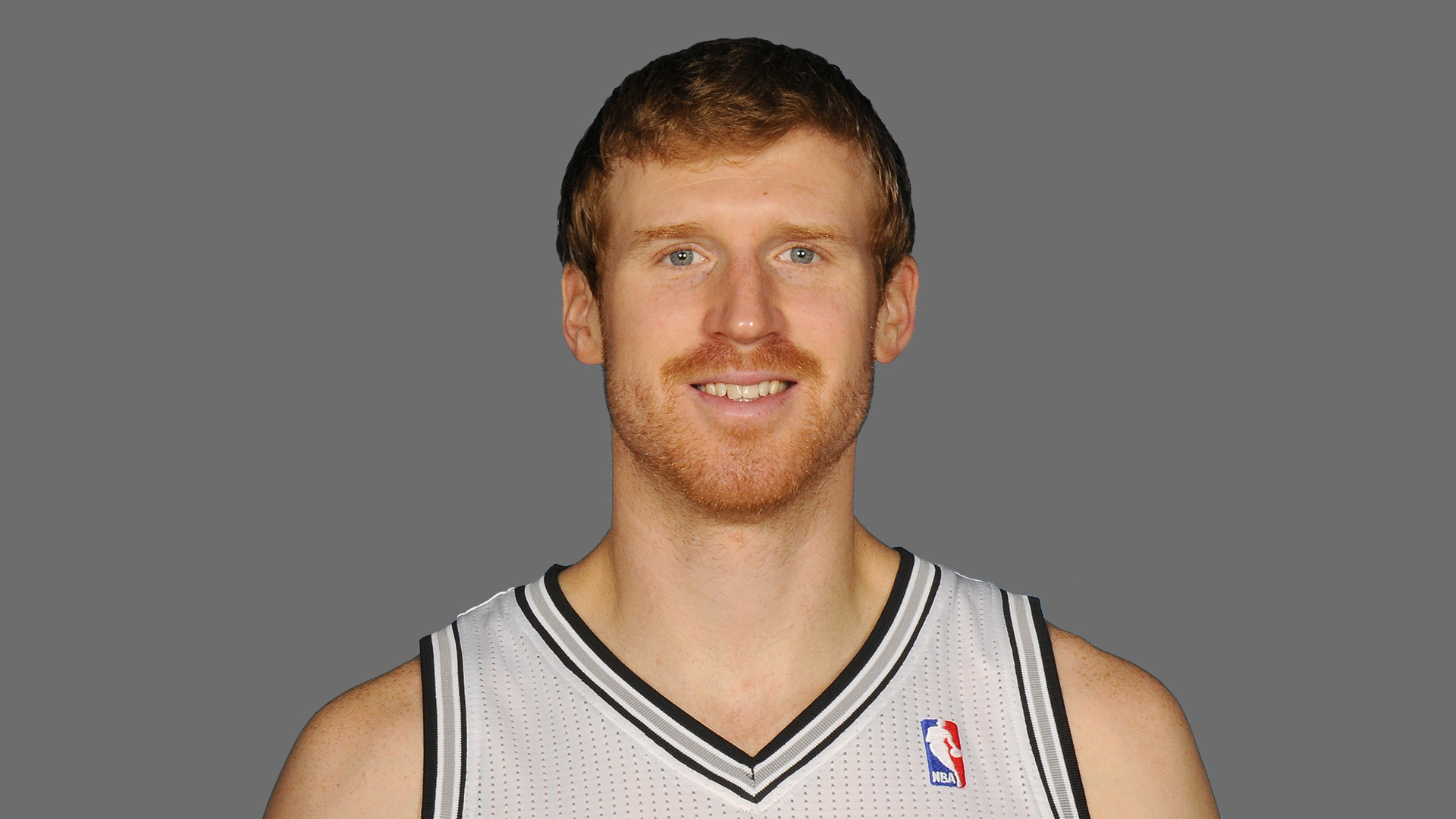 San Antonio hunde su espuela en el corazón de los Grizzlies (105-83)