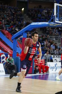 El Valencia Basket pregunta a Laboral Kutxa por Fernando San Emeterio