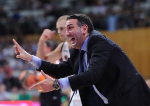 Luis Guil, destituido como entrenador de UCAM Murcia