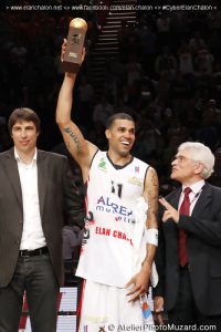 Estrella Roja se hace con Schilb; Eliyahu deja Maccabi y Saras, ¿de vuelta?