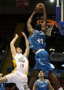 Cajasol consigue atar a su bestia: Latavious Williams; Jaime Heras renueva en Canarias