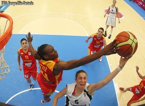 Marta Xargay y Sancho Lyttle allanan el camino de España ante Turquía (61-48)