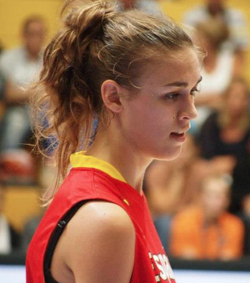 Españoles en USA: Ariadna Pujol Lluch cambia las playas de Mataró por las de Tampa