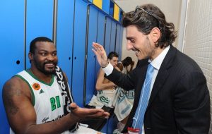 TT Europa: chulería del dueño del PAO, amenazas de muerte para agente de Spanoulis…