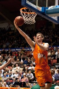 Doellman y Vasileiadis incluidos en el quinteto ideal de la Eurocup