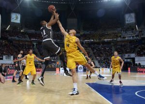 ¡Herbalife Gran Canaria hace historia en Vitoria al ganar su primer partido de Copa! (74-62)