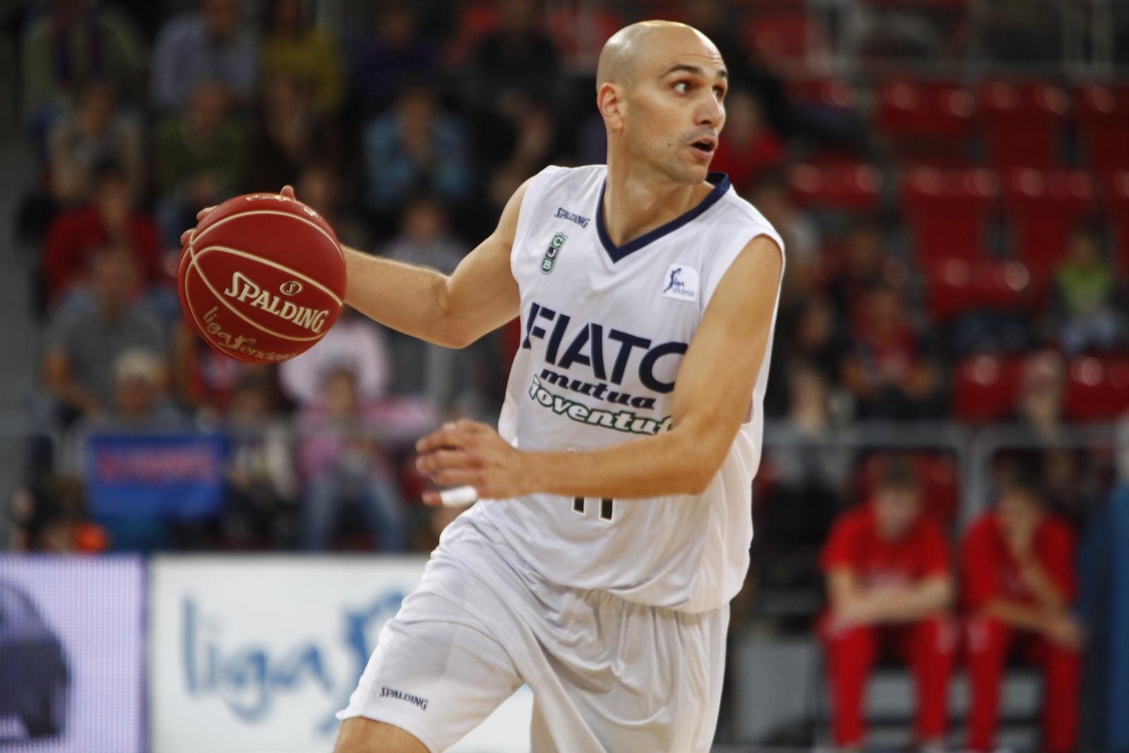 Albert Oliver se debate entre Herbalife Gran Canaria y continuar en FIATC Joventut