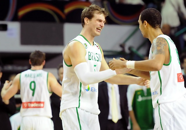 Splitter, 36 millones en los Spurs; Kings, ¿nuevo destino para Calderón e Iguodala?