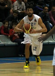 Zoco Plata: Ros, Cavén y Aboubacar, primeras renovaciones en el CB Prat