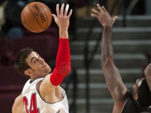 La Noche Americana: El Kobe-sistema no funciona. Memphis, OKC y Spurs no quitan el pie del acelerador. El triple-doble de Rondo no da la victoria a Celtics. Discreto debut de Claver en D-League