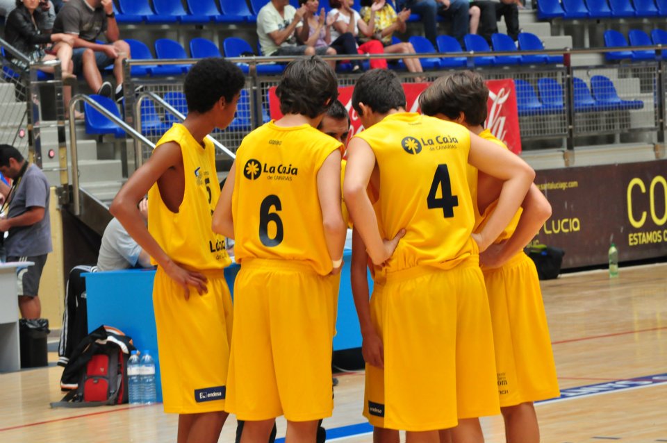 El Real Madrid ficha a Acoydan McCarthy, al que también quería el Barça