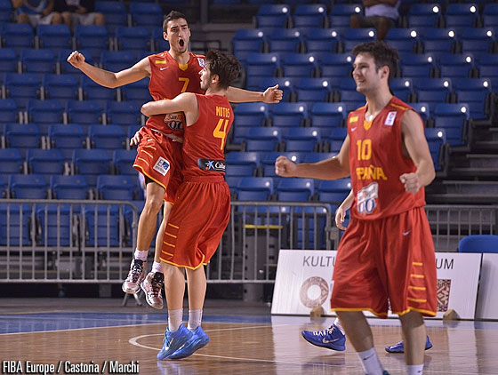 #FIBAU20: España barre a Francia y se acerca a cuartos de final (70-52)