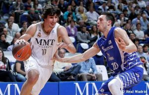 UCAM Murcia y Bilbao Basket pegan a la puerta del Real Madrid preguntando por Dani Díez