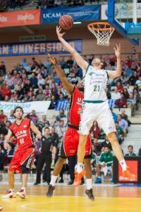 Velickovic, con un pie dentro de Unicaja; Zoric, con uno fuera
