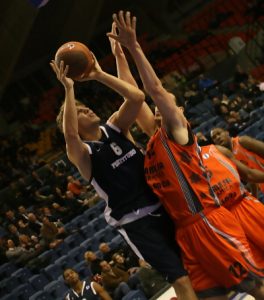 Mancinelli, a ¡Lega2!, también Jamar Samuels. Goree aterriza en Brasil y mucho más