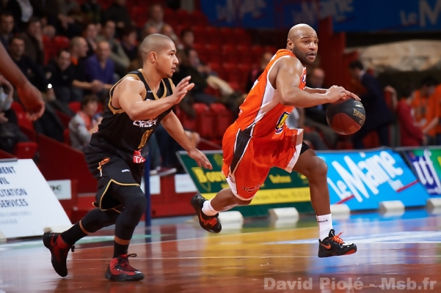 <i>Buzzer beater</i> de El- Amin; te explicamos todas las claves del <i>affaire</i> Jaaber y su renuncia ética