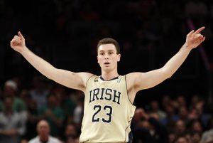 Ben Hansbrough, tirador de raza blanca para el Herbalife Gran Canaria. Así juega