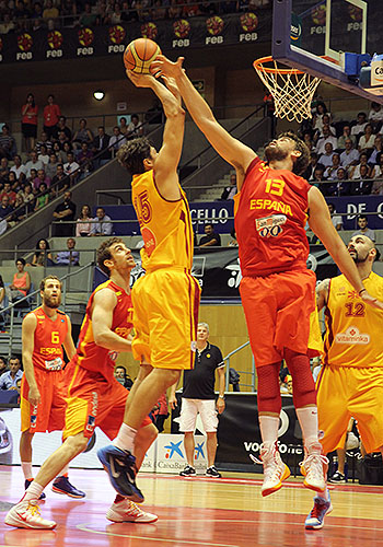 Marc Gasol sigue siendo el líder de la España de Orenga (66-61)