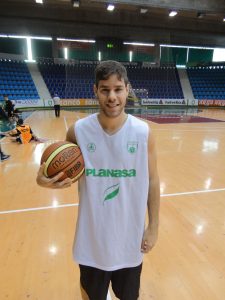 Cristian Díaz continuará en Planasa Navarra