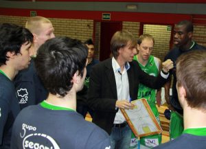 Zoco Plata: Proyecto Fuenlabrada 2013-14. Armando Gómez, 6 canteranos y Rubén Martínez