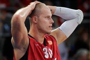 Lampe, sin pelos en la lengua: “Mi relación con Zan Tabak ha sido difícil”