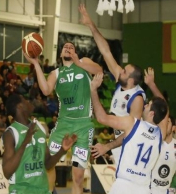 Zoco Plata: Toni Vicens al PAE, Víctor Serrano al Prat y Sow al ISB, 3 fichajes de altura