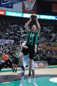 Los últimos retales de Pepu: Albert Homs y Jordi Trias dejan el FIATC Joventut