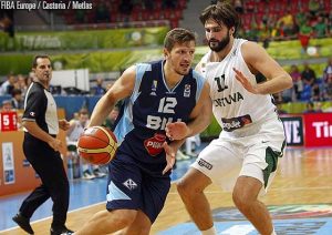 Eurobasket (J5): Finlandia también puede con Grecia; Kleiza salva a Lituania in extremis