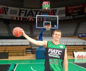 John Shurna, jugador sensación este verano, acepta el reto del FIATC Joventut