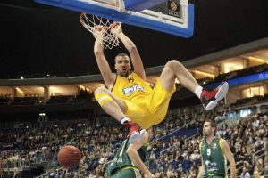 Albert Miralles vuelve al FIATC Joventut 12 años después