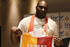 Nathan Jawai, en la UCI por traumatismo cervical. Descartado el infarto (Actualizado)