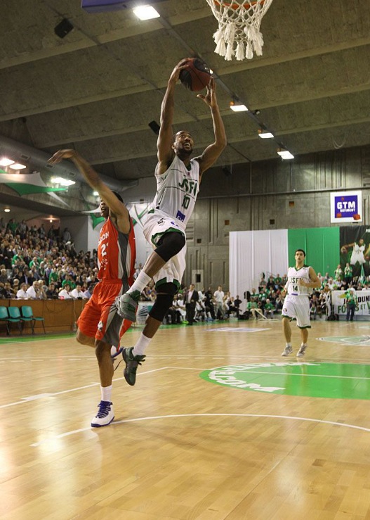 Nanterre, invitado sorpresa, elimina en cuartos a Gravelines, líder de la regular