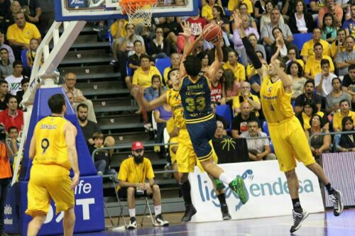 Amigos y vecinos, rivales por naturaleza