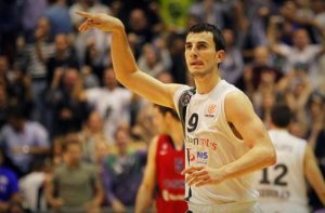 #LigasEXT: destituciones; venganzas placenteras; un buzzer acrobático, … y mucho más