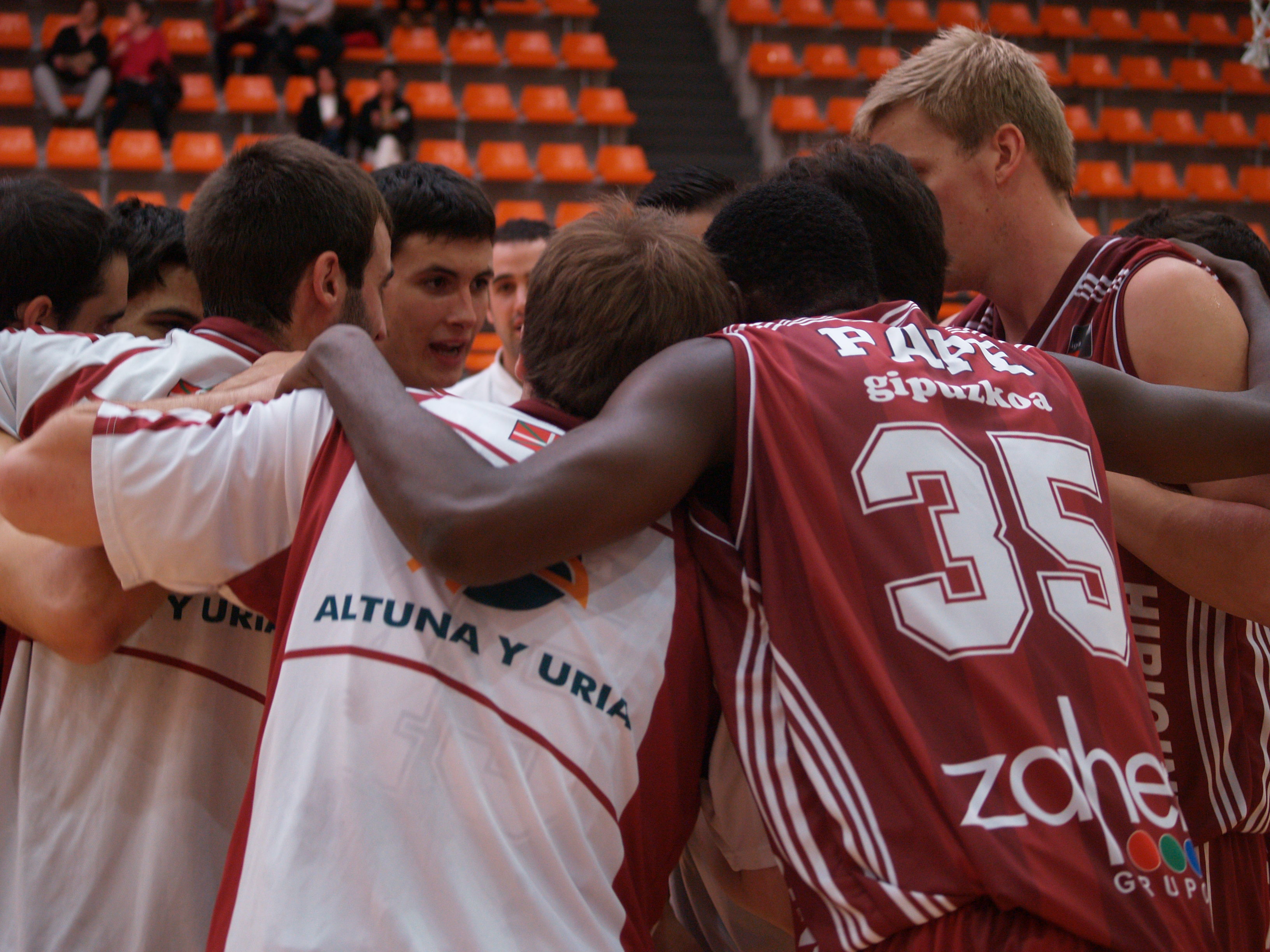 Adecco Plata (J 02): PAE, Cáceres y Castelló ya están solos en cabeza. Jason Blair, MVP