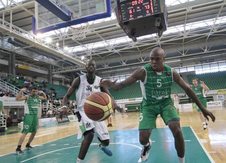 Adecco Plata (J 04): Cáceres sorprendido por Zornotza pese al MVP de Javier Carter
