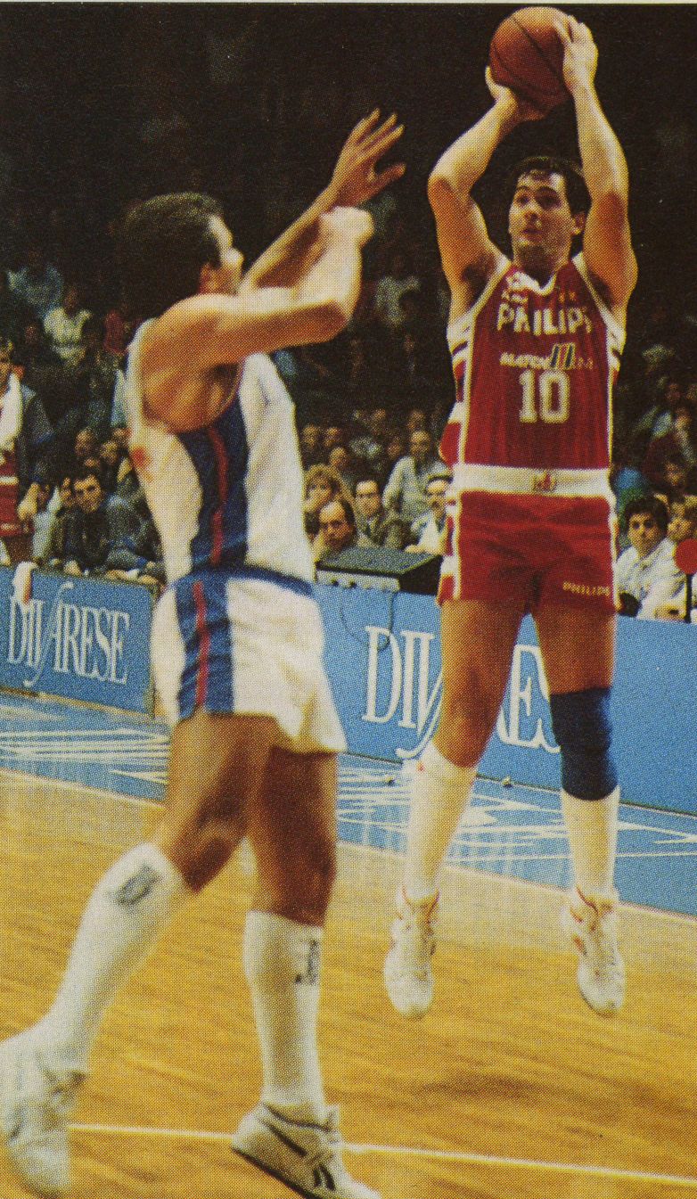 El club de la Carnitina: Cuerpos orondos en la Italia de los 80