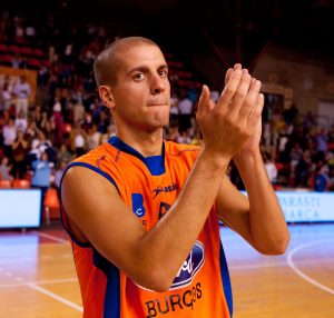 Sàbat renueva y Lluis Costa será el primer fichaje de Autocid Ford Burgos