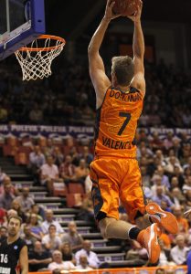 BB y el caos sardo; Van Rossom brilla; CAI no remata. Buzzer beaters de Goudelock y Lofton
