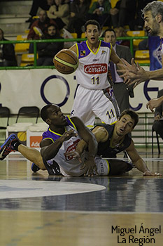 Barça B se lleva el duelo de colistas. Melilla y Ourense siguen sin arrancar. Otegui, MVP