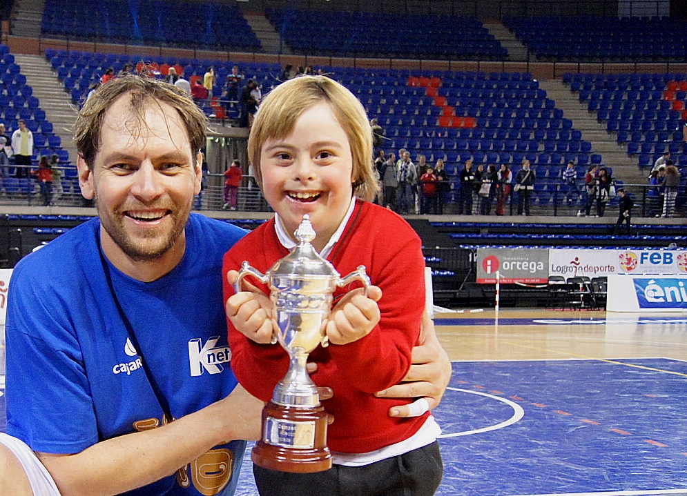 Chufi Rodríguez hace historia: ya es el jugador con más partidos en Adecco Plata