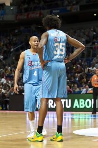 Tormenta en Tuenti Móvil Estudiantes: Nogueira solicita a la suspensión de su contrato