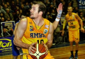 Nemanja Milosevic, refuerzo para la diezmada pintura de Ford Burgos