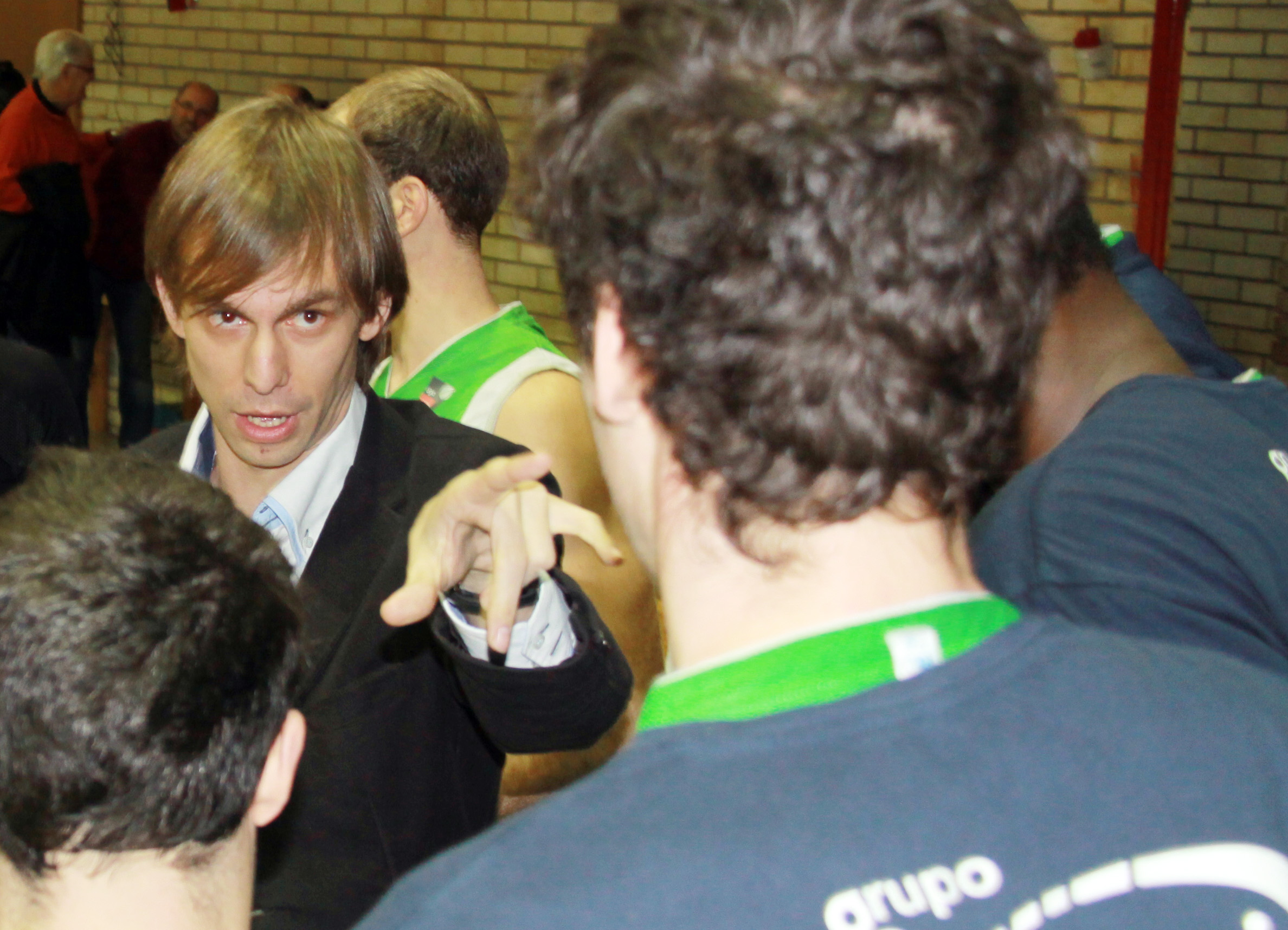 Armando Gómez: “En Adecco Plata nadie gana sin ponerse el mono de trabajo”